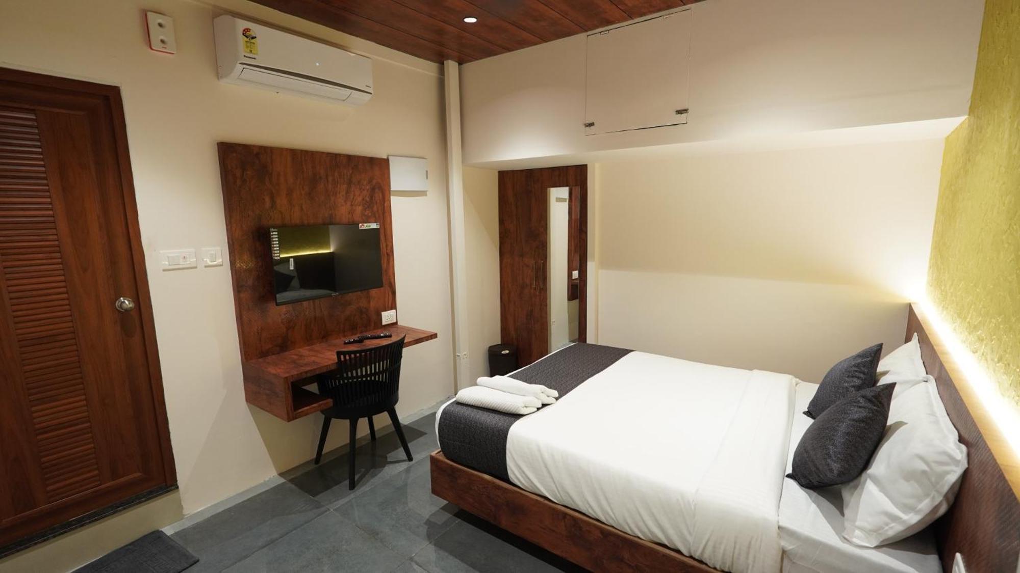 Hotel Hive Inn - Kozhikode Esterno foto