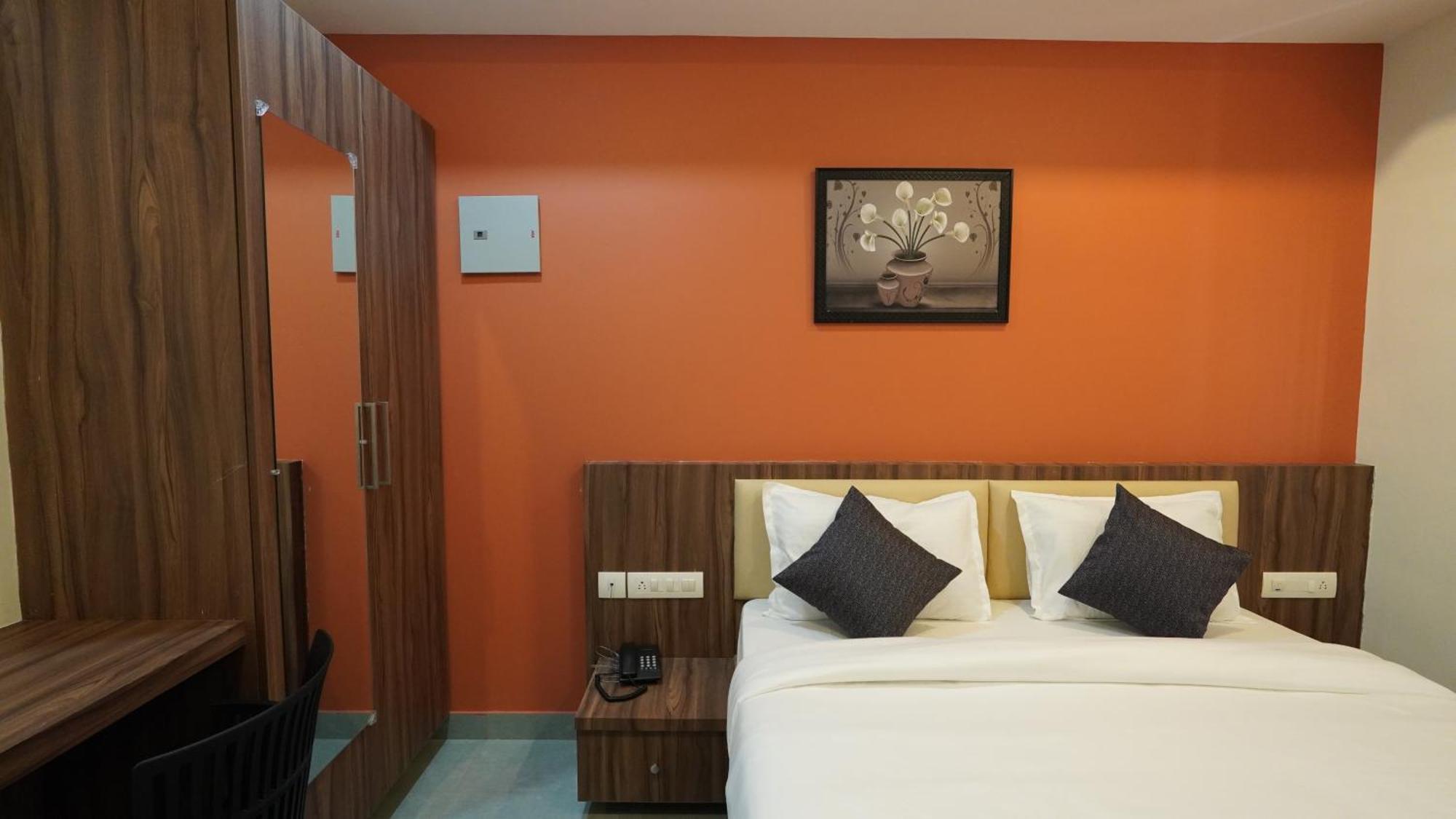 Hotel Hive Inn - Kozhikode Esterno foto
